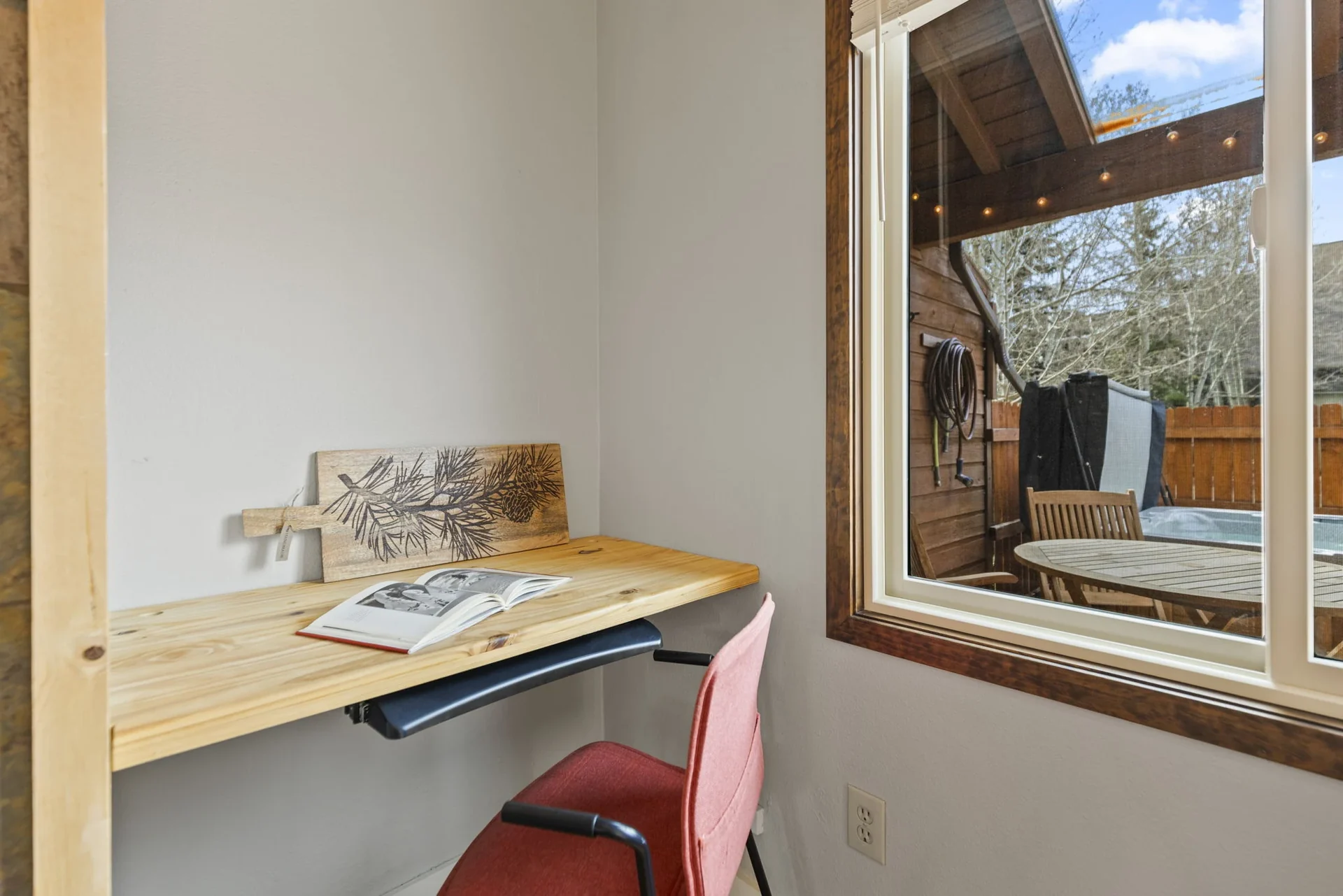 Trailside Retreat, Quiet private workspace at Trailside Retreat, luxury vacation rental in Silverthorne, Colorado